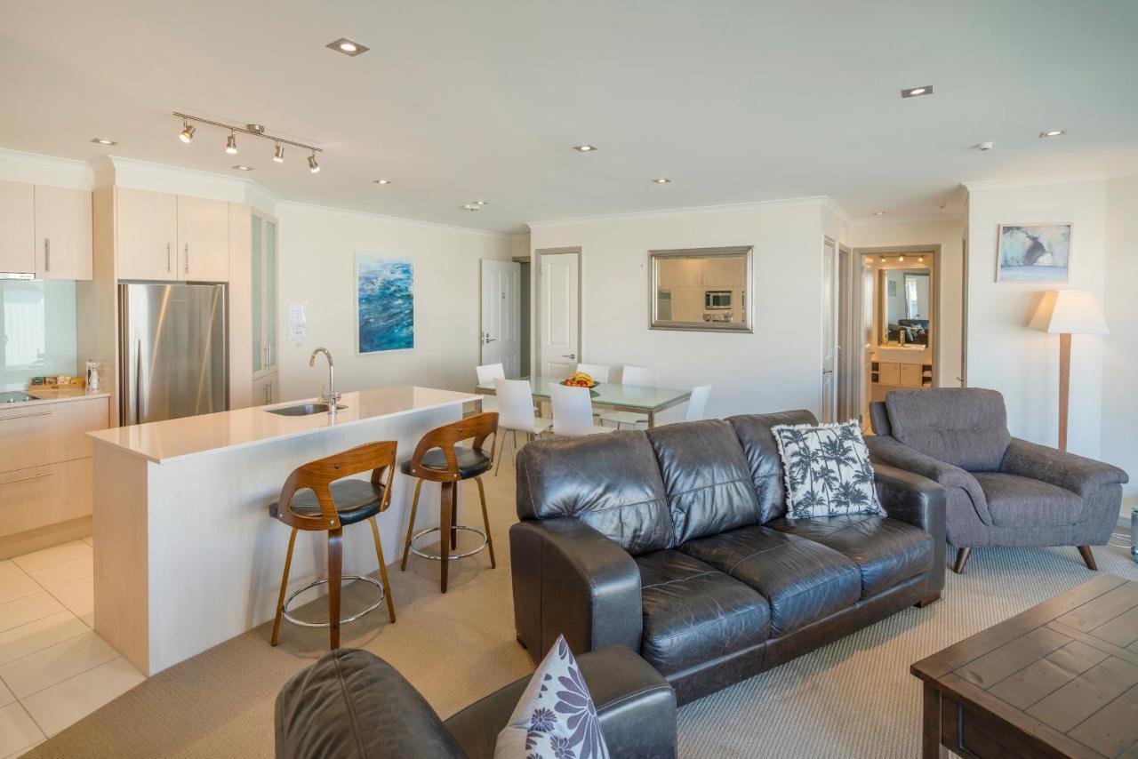 Crow'S Nest Apartments Whitianga Extérieur photo