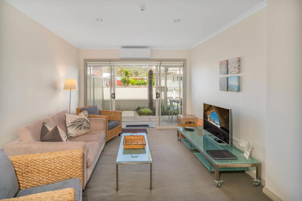 Crow'S Nest Apartments Whitianga Extérieur photo