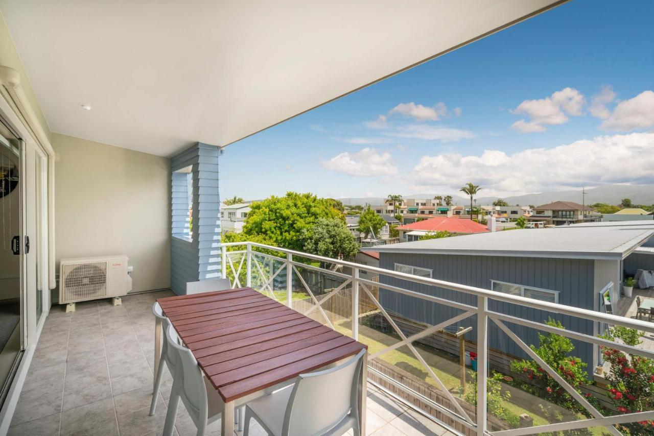 Crow'S Nest Apartments Whitianga Extérieur photo