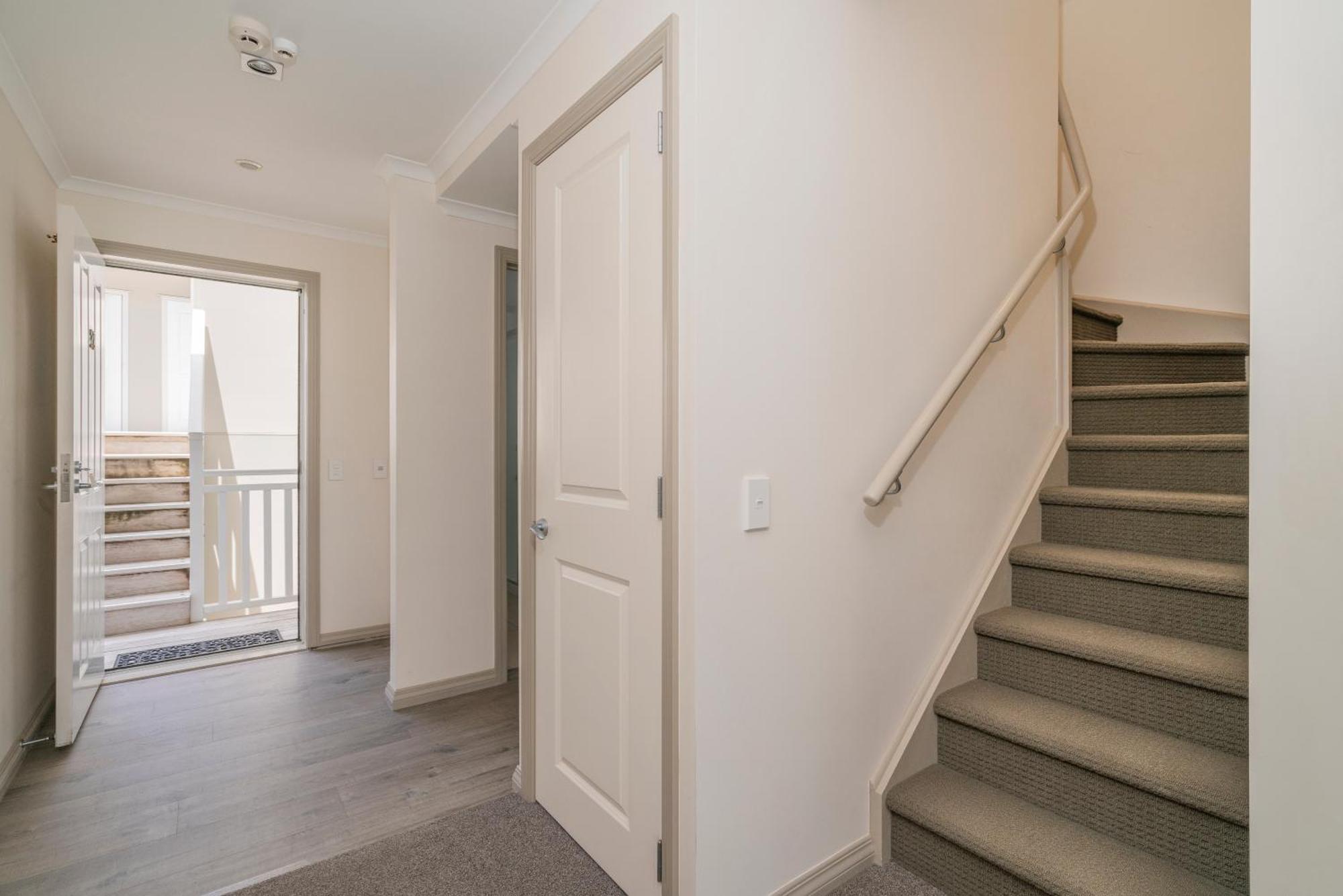 Crow'S Nest Apartments Whitianga Extérieur photo