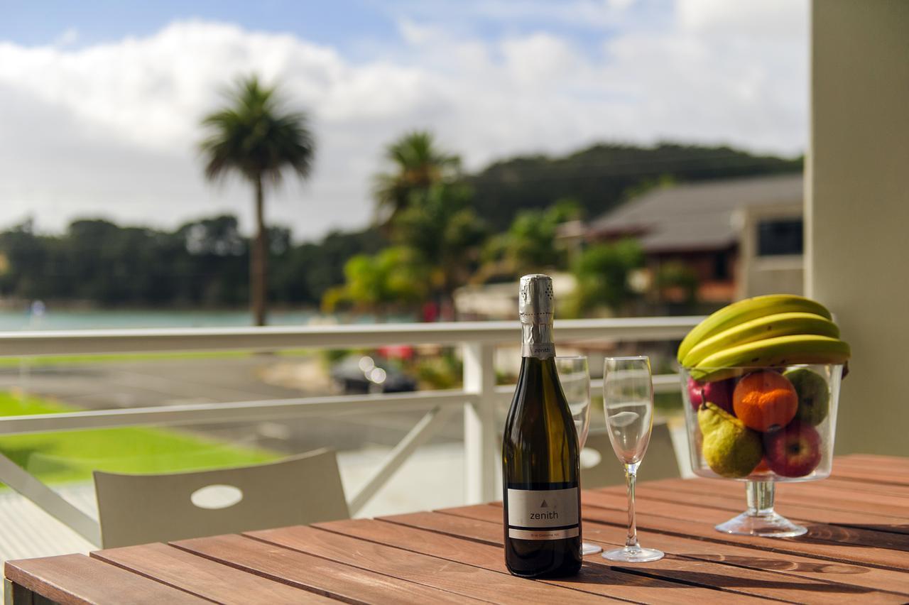 Crow'S Nest Apartments Whitianga Extérieur photo